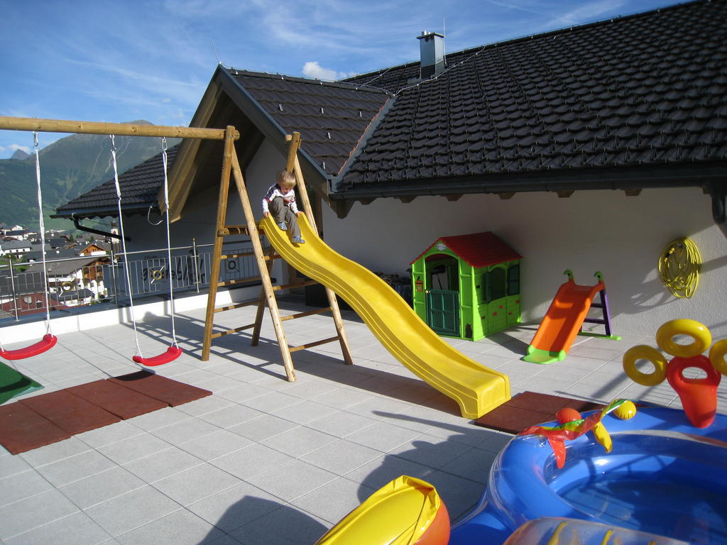 Apart-Hotel Bergkoenig Фис Экстерьер фото